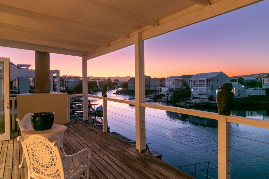4 Bedroom Property for Sale in Thesen Islands Western Cape